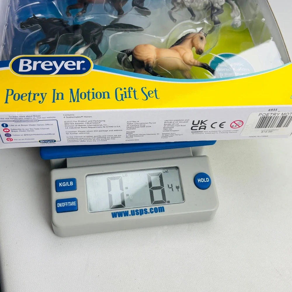 Breyer Stablemates Poetry In Motion Gift Set 4 Horse Models 1:32‎ Scale New